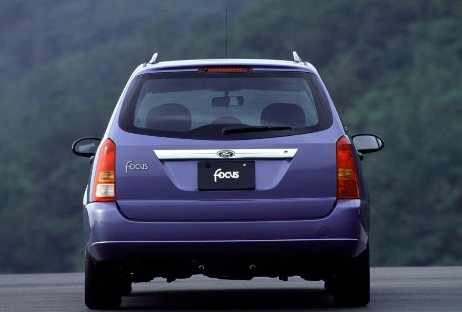  Ford Focus Wagon 1999 года  (фото 67 из 75)